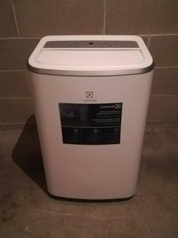 Condizionatore portatile Electrolux&nbsp;EXP26U558HW 11.100 BTU/